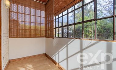 Casa en Venta en Avenida Central con Avenida Las Nalcas Norte