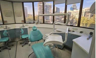 Oficina en Arriendo en ESPECTACULAR CLINICA DENTAL, RECIEN REMODELADA, A PASOS DE TODO LO QUE NECESITAS