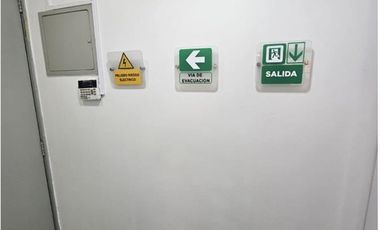 Oficina en Arriendo en ESPECTACULAR CLINICA DENTAL, RECIEN REMODELADA, A PASOS DE TODO LO QUE NECESITAS