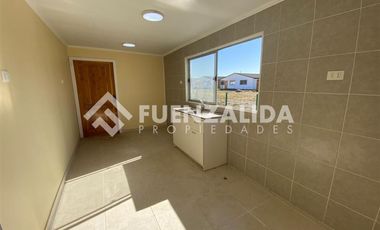 Casa en Arriendo en Camino Balmaceda Con San Guillermo