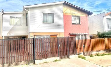 Casa en Arriendo en Villa Paraiso Quillota