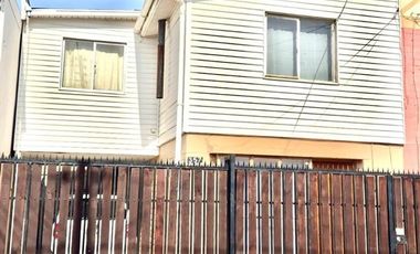 Casa en Arriendo en Villa Paraiso Quillota