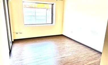 Casa en Arriendo en Avenida Santa Cruz