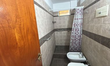 ALQUILER - DEPTO 2 AMBIENTES - CASEROS - AMOBLADO