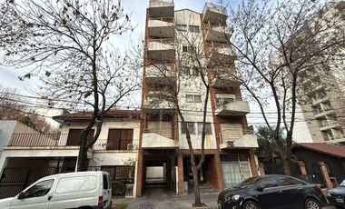 ALQUILER - DEPTO 2 AMBIENTES - CASEROS - AMOBLADO