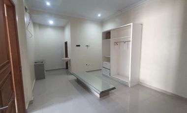 Rumah lux solo baru