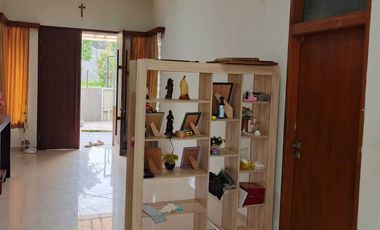 TERMURAH di Lokasi PREMIUMnya kota CIMAHI di komplek Nusa Hijau rumah LUAS dijual MURAH