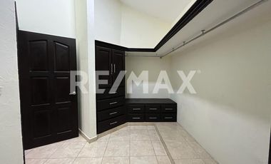 CASA EN VENTA - (3)