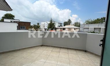 CASA EN VENTA - (3)