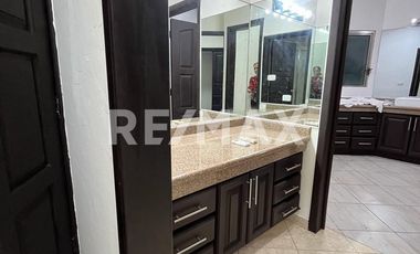 CASA EN VENTA - (3)