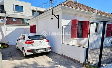 Casa en Arriendo en Villa Frei, Irarrazabal