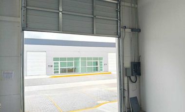 Bodega de 220 m2, nueva en venta dentro de Europark III, Tlacote, Querétaro