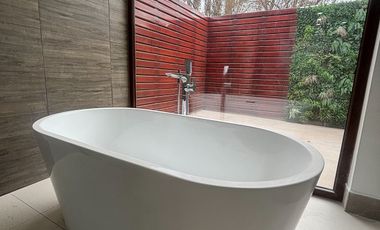 SE VENDE SUPER CASA A 5 MINUTOS DE LOS ANDES