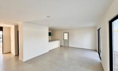 Casa de 3 recámaras en venta en privada residencial en Cholul