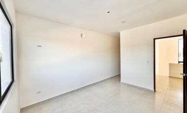 Casa de 3 recámaras en venta en privada residencial en Cholul