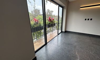 Exclusivo departamento en venta Las Aguilas (N)
