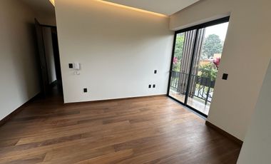Exclusivo departamento en venta Las Aguilas (N)