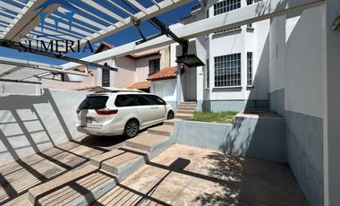 Linda Casa en Venta en Colinas del Valle