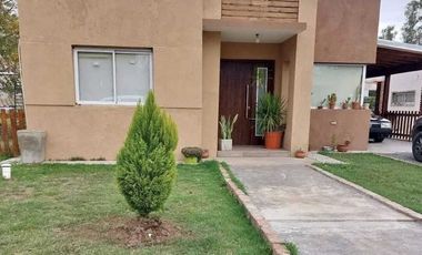 Casa en Alquiler en Escobar De La Ribera, Loma Verde, Escobar, G.B.A. Zona Norte, Argentina