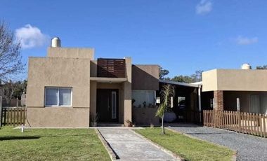 Casa en Alquiler en Escobar De La Ribera, Loma Verde, Escobar, G.B.A. Zona Norte, Argentina