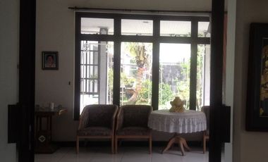 DIJUAL DIBAWAH NJOP Rumah besar di Lokasi Premium Tepi Jalan Timooho