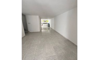 ALQUILER DE CASA TEQUENDAMA