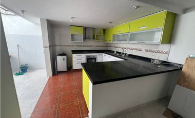 ALQUILER DE CASA TEQUENDAMA