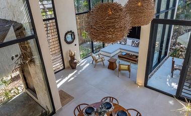 VILLA RESIDENCIAL EN VENTA DE 3 HABITACION CON ALBERCA PRIVADA UBICADA A 5 MINUTOS DEL MAR EN AKUMAL