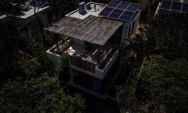 VILLA DE DOS RECAMARAS CON ALBERCA PRIVADA UBICADA EN RESIDENCIAL A 5 MINUTOS DEL MAR EN AKUMAL