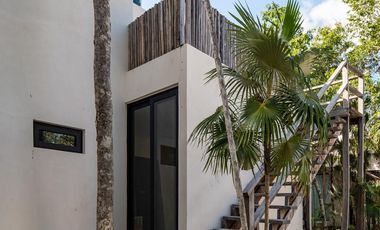 VENTA DE VILLA LOFT CON ALBERCA PRIVADA A 5 MINUTOS DEL MAR UBICADA EN AKUMAL