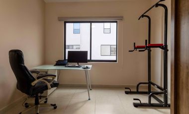 VENTA DE CASA DE TRES RECAMARAS UBICADA A 10 MINUTOS DEL MAR EN PLAYA DEL CARMEN