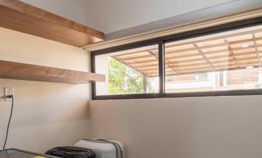 VENTA DE CASA DE TRES RECAMARAS UBICADA A 10 MINUTOS DEL MAR EN PLAYA DEL CARMEN