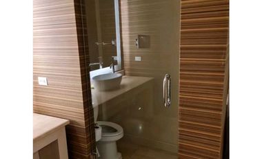 Se  alquila Apto.en Waldorf Astoria