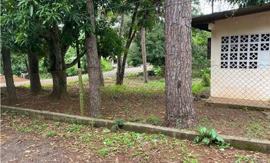 Vendo Remato Local comercial con apartamentos en Chorrera