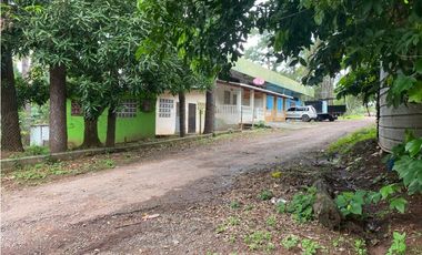 Vendo Remato Local comercial con apartamentos en Chorrera