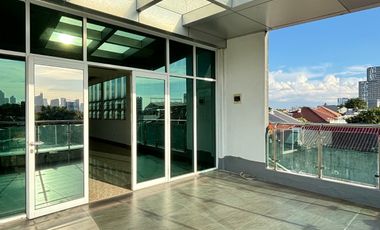 MINI BUILDING 4 LANTAI PLUS ROOFTOP, BANGUNAN TERAWAT DAN SIAP HUNI.