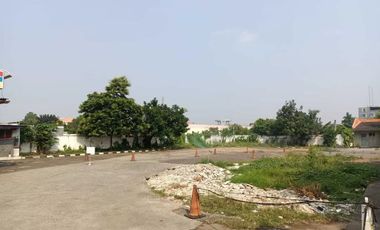 SANGAT COCOK UNTUK PADEL! LOKASI PINGGIR JALAN RAYA TB SIMATUPANG