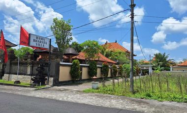 Dijual Tanah Pinggir Jln. Utama Ubud 700 m2 Cocok Usaha dan Vill