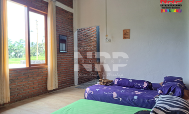 Dijual Vila dengan View Cantik Full Furniture di Segobang - Licin Bany