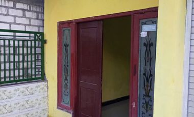 Disewakan rumah dekat JIIPE manyar gresik