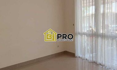 Dijual rumah 2 lantai di Citra Gran CBD*