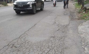 Lahan tanah lokasi strategis di pinggir jalan raya narogong bekasi