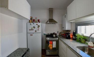 Departamento un Dormitorio sobre Avenida La PLata