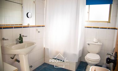 Casa en Venta en Bajó de precio, cercana al metro Los Dominicos.