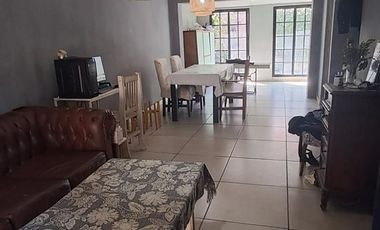 DUPLEX 4 ambientes en venta en Barrio Los Nogales