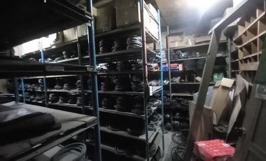 VENTA GALPON EN COLECTORA CERCA DE AV SABATINI