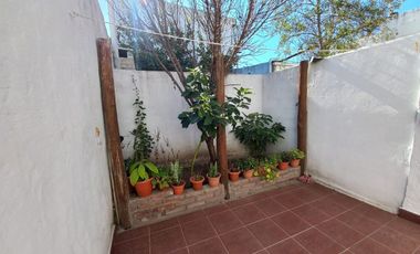 VENTA GALPON + 3 DEPTOS EN BARRIO SANTA ISABEL II