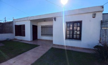 VENTA GALPON + 3 DEPTOS EN BARRIO SANTA ISABEL II