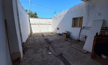 VENTA GALPON + 3 DEPTOS EN BARRIO SANTA ISABEL II
