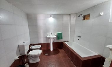 VENTA GALPON + 3 DEPTOS EN BARRIO SANTA ISABEL II